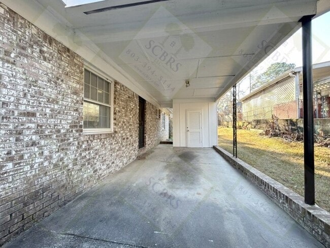 Building Photo - Clean 2 bedroom, 1 Bath Cayce Home