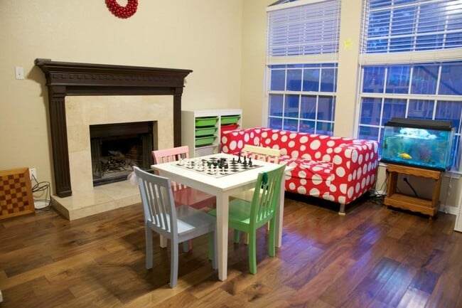 Building Photo - 11580 Cedarcliffe Dr