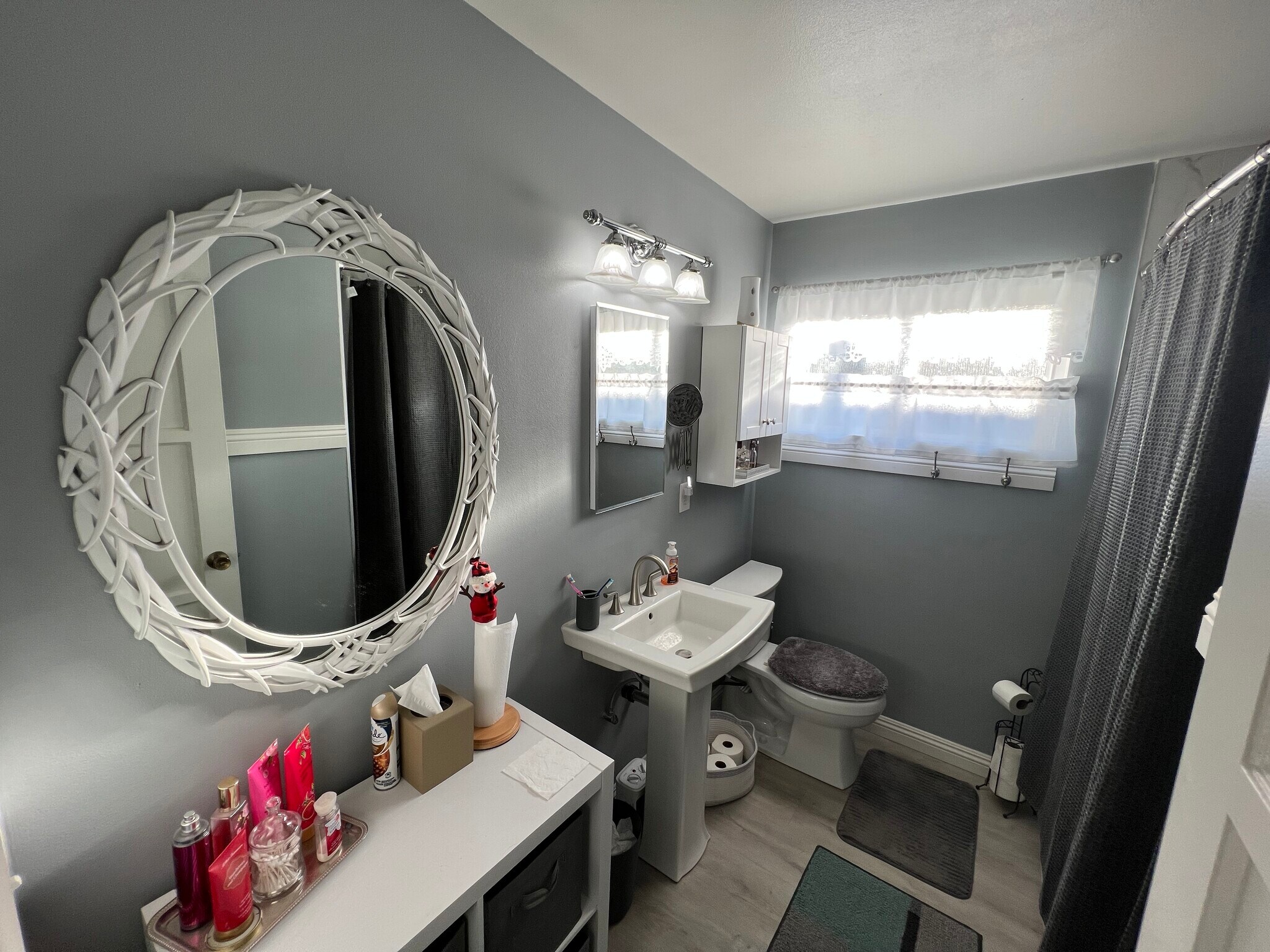 Building Photo - 8439 San Clemente Way