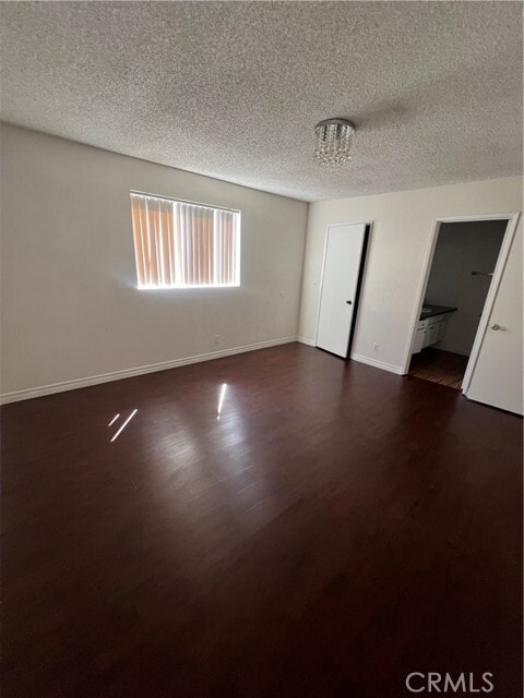Building Photo - 822 E Lomita Ave