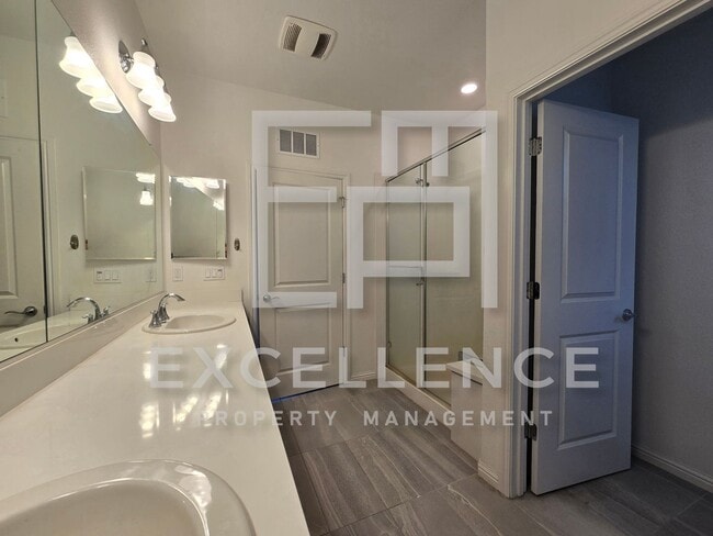 Building Photo - 6 Years New - Beautiful Townhouse With 3/3 with 2 Master Suites, Open Floor Plan, Attached 2 Car ...