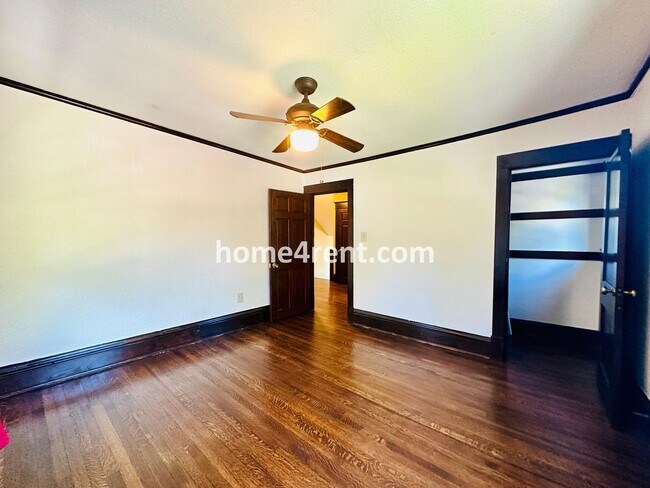 Building Photo - Beautiful, KCMO Home with Historic Charm, Updated Kitchen, Wood Floors and a Fenced Yard!