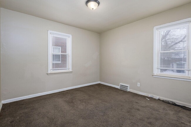 Building Photo - 19724 Pennington Dr