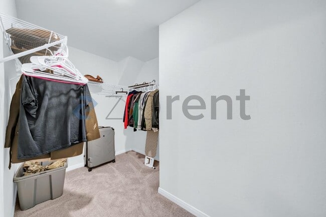 Building Photo - 3126 Dreamweaver