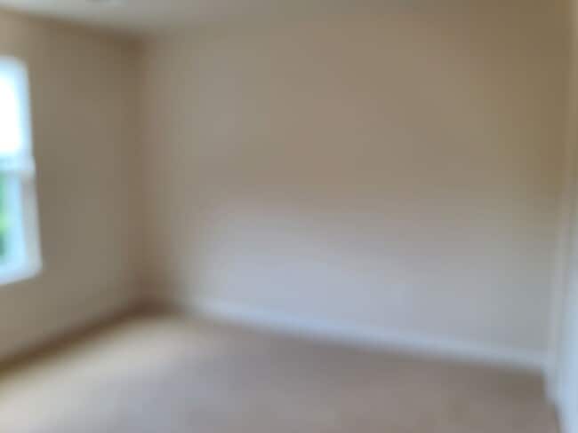 Building Photo - 3 Bedroom Townhome for Rent in Waynesboro