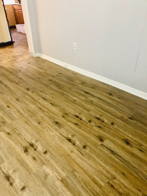 Building Photo - 815 Maple Ave