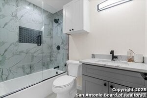 Building Photo - 9717 Anderson Village Dr