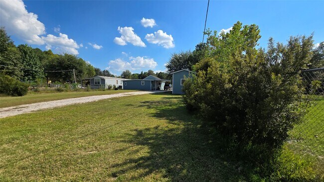 Building Photo - 2717 County Rd 3479B