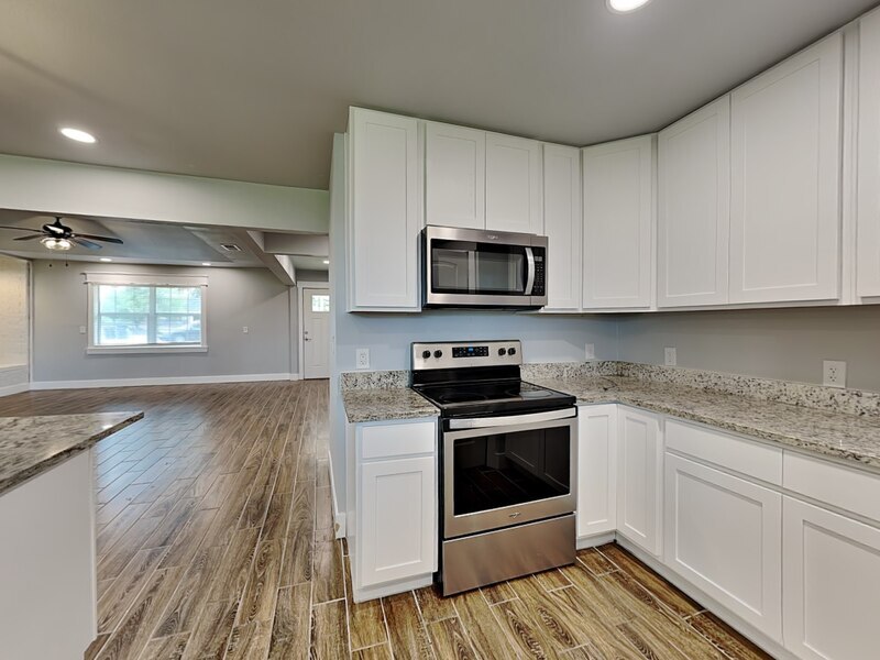 Building Photo - 1875 Pvt Rd 5273