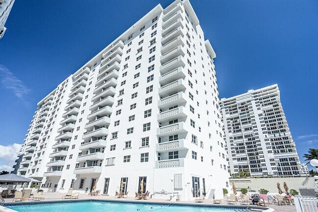 Building Photo - 4250 Galt Ocean Dr