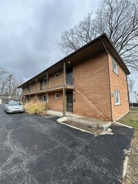 Building Photo - 1922 Goddard Rd