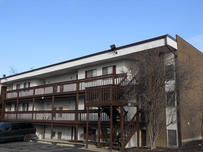 Building Photo - Barrow Street Apartments