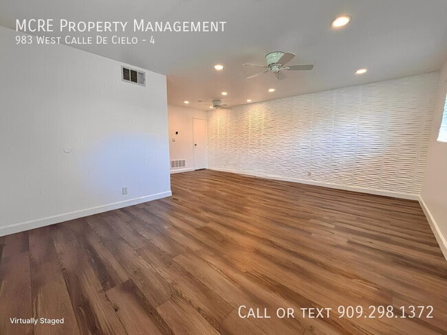 Building Photo - 983 W Calle De Cielo