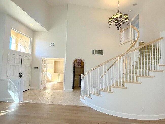 Building Photo - Former Model Home in Desirable Bridges Com...