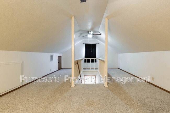 Building Photo - 216 N Fretz Ave