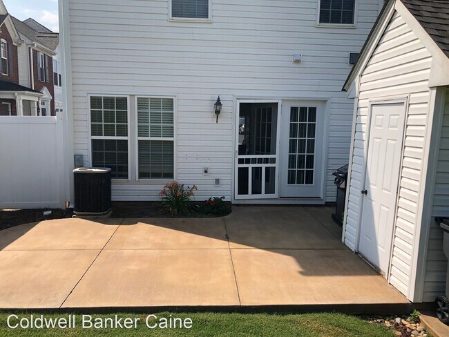 Building Photo - 2 br, 1.5 bath House - 72 Spring Crossing ...