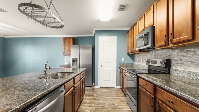 Building Photo - 3214 Caitlin St