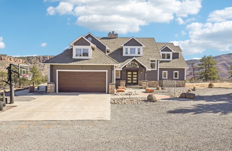 Primary Photo - 700 Apple Ridge Rd