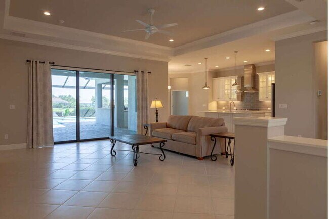 Building Photo - 13927 Old Creek Ct