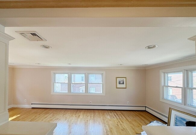 Building Photo - 15 Blackinton St