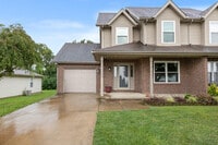 Building Photo - 105 Bay Hill Dr