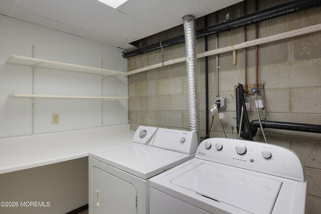 Building Photo - 154 Yarmouth Ct