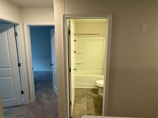 Building Photo - 3376 Highbury Way