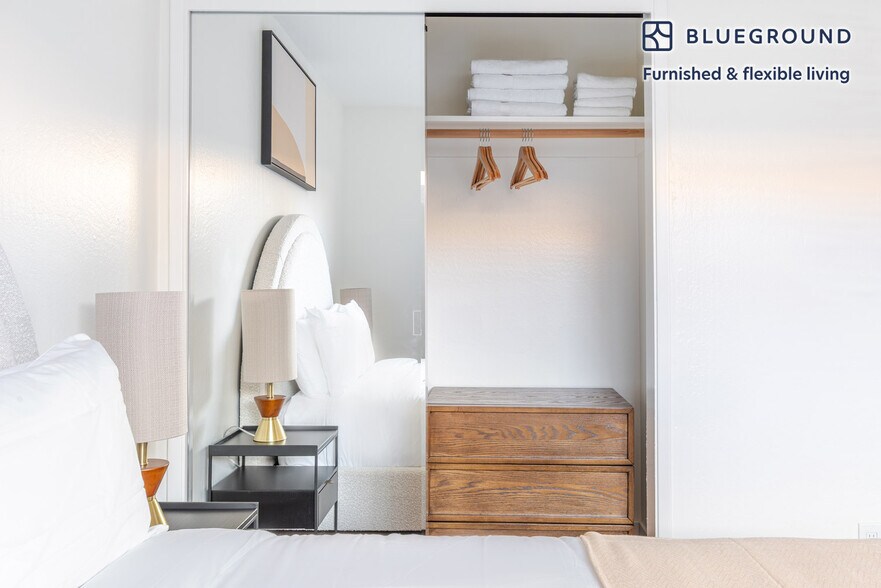 Building Photo - 20200 Lucille Ave