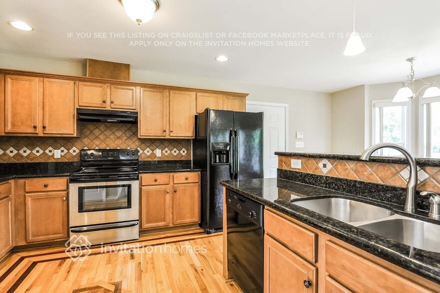 Building Photo - 129 Rustic Ln