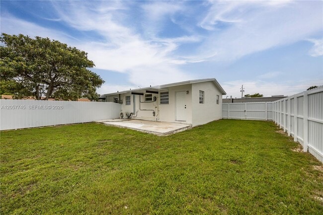 Building Photo - 10521 SW 184th St