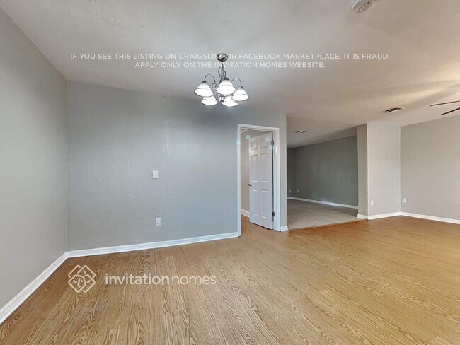 Building Photo - 5730 Volsella Pl