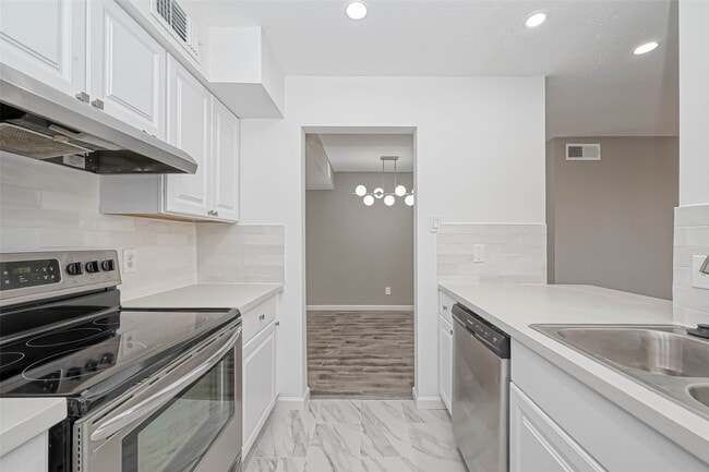 Building Photo - 4645 Wild Indigo St