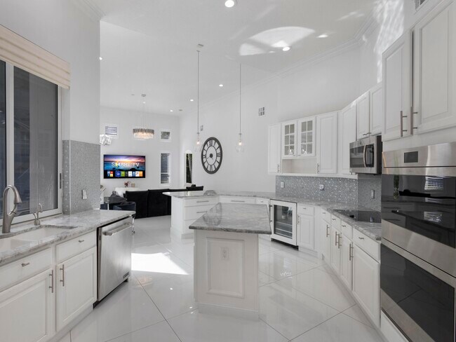 Building Photo - 21713 Marigot Dr