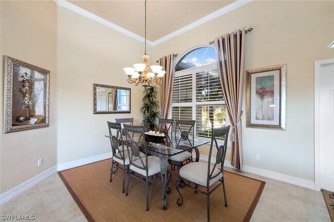 Building Photo - 1641 Villa Ct