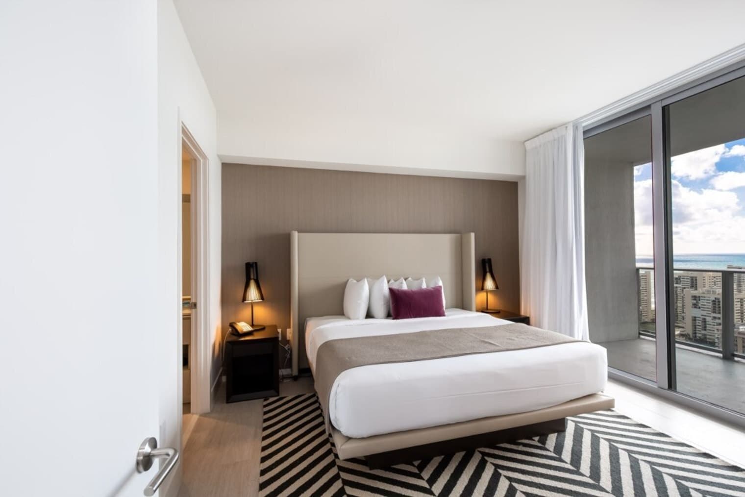 Building Photo - 4112 Jimmy Buffett Mem Hwy