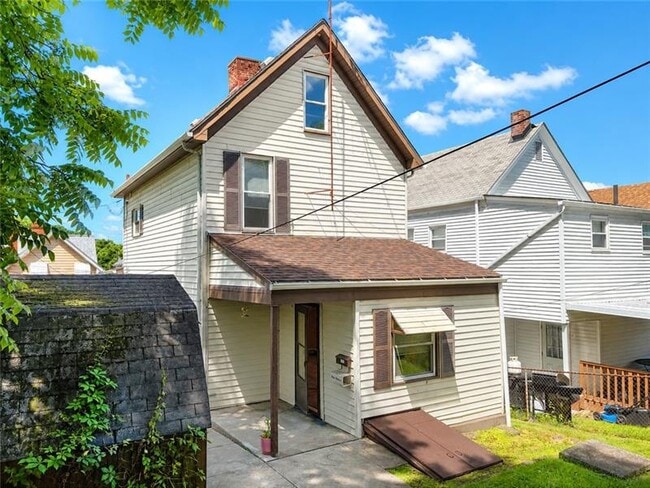 Building Photo - 223 Orchard Ave