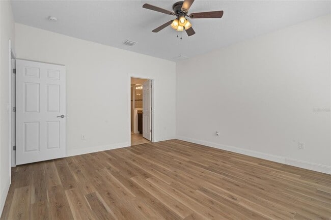 Building Photo - 16030 Bella Woods Dr