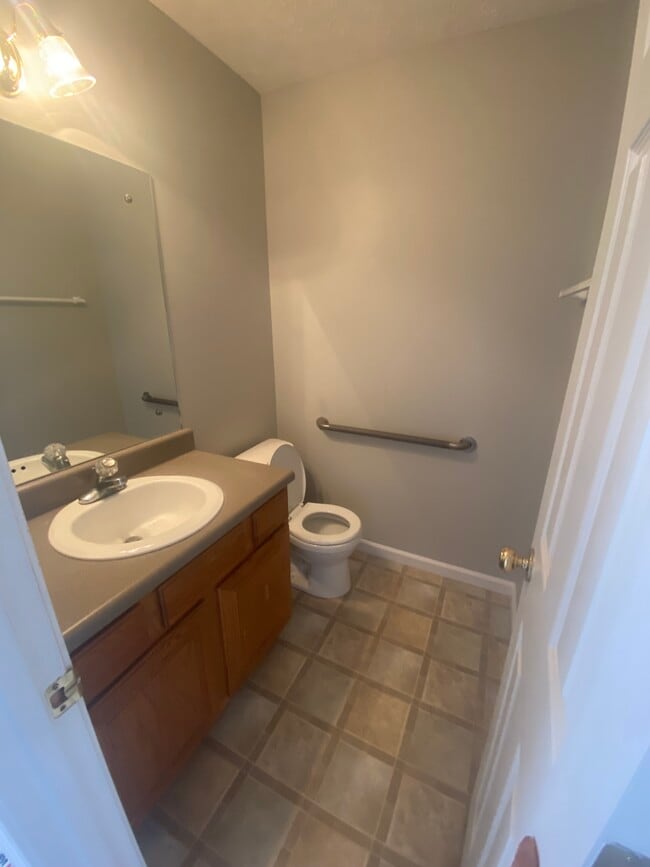 Building Photo - 8206 Gamblers Choice Tr