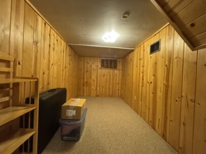 Building Photo - "Charming 3-Bed Hardwood Haven in (Powderhorn) Minneapolis – Spacious 1621 Sq Ft!"