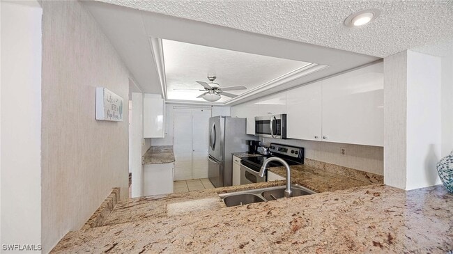 Building Photo - 601 Seaview Ct