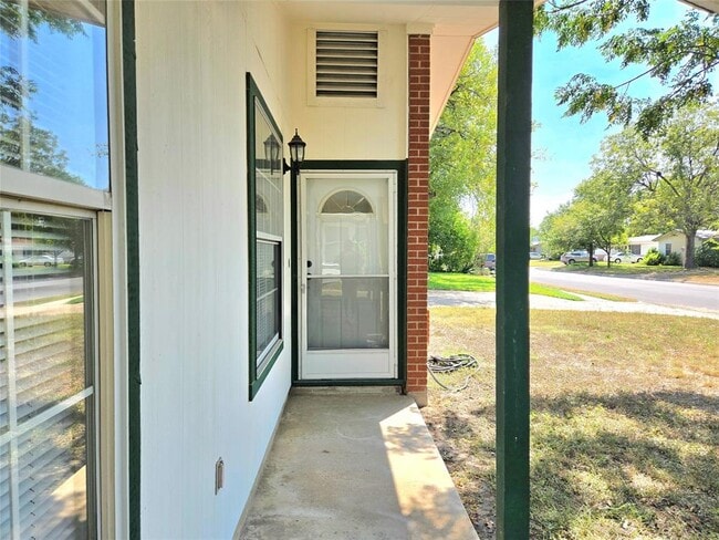 Building Photo - 8309 Burrell Dr