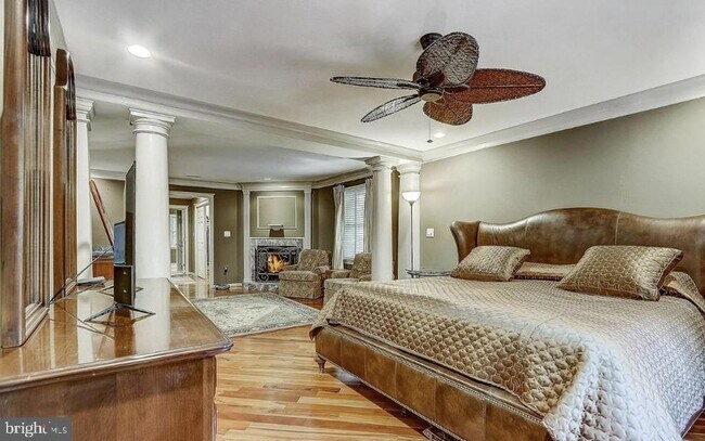 Building Photo - 13731 Canal Vista Ct