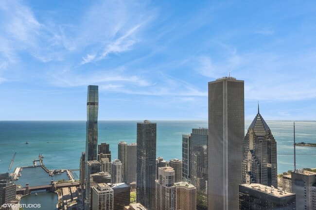 Building Photo - 401 N Wabash Ave