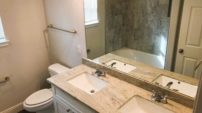 Building Photo - 9214 Nyssa Ave