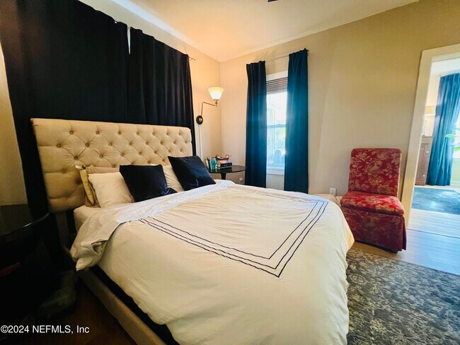 Building Photo - 2745 Downing St