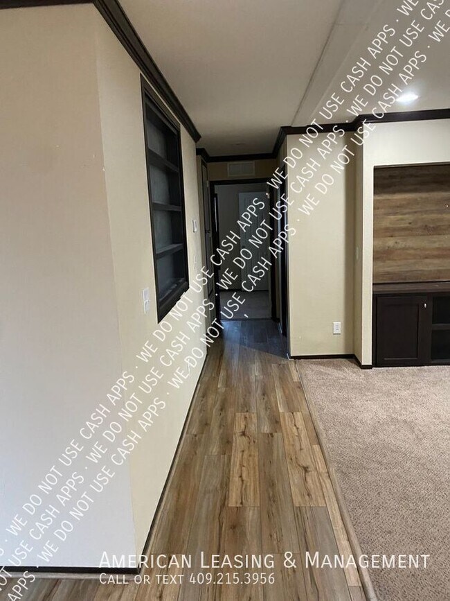 Building Photo - 3405 Landrey Ct