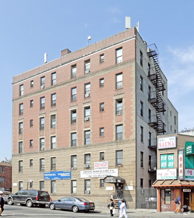 Building Photo - 75-17 41st Ave