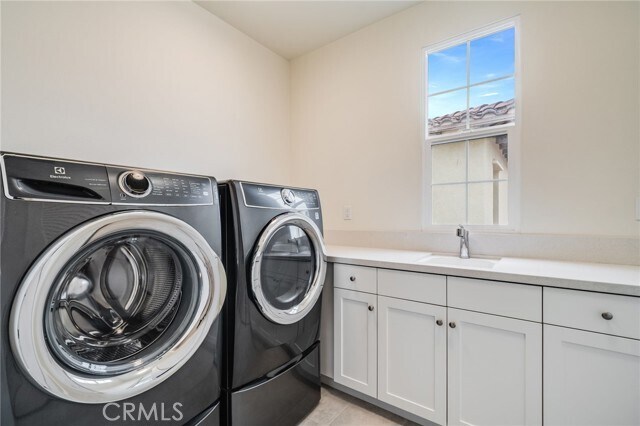 Building Photo - 214 Parkwood