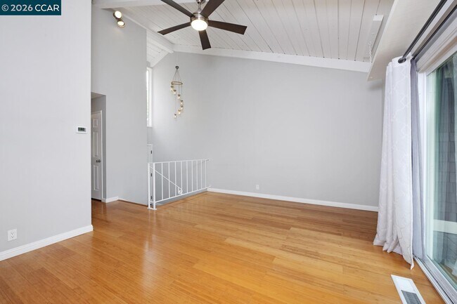 Building Photo - 238 Thistle Cir