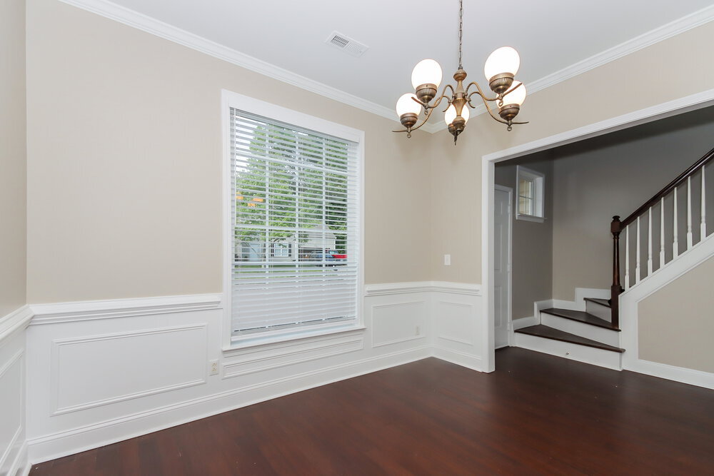 Building Photo - 17027 Stinson Ave